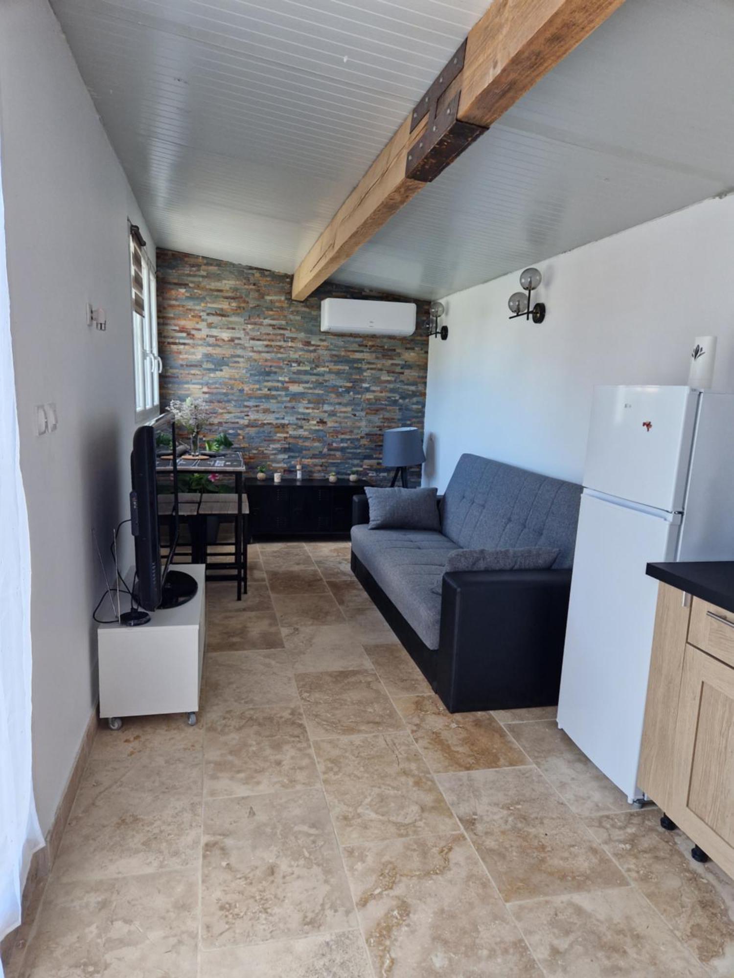 Casita Blanca Arles